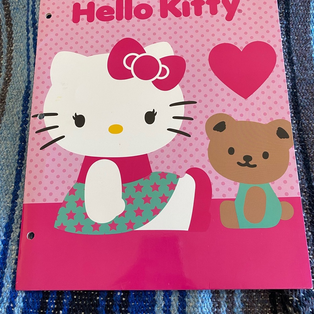 Hello Kitty Folder - Picture 2 of 4